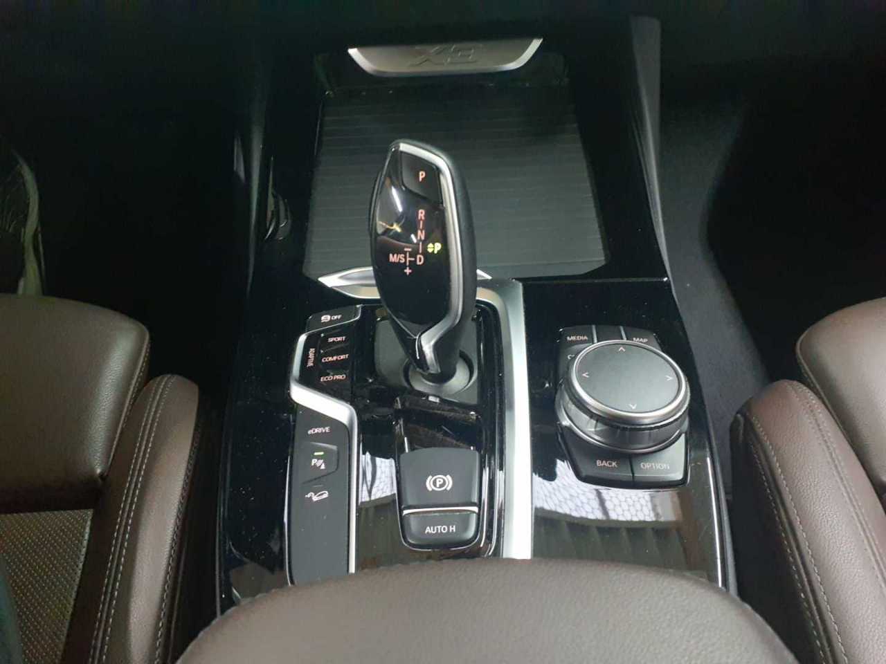 BMW X3 xDrive30e Aut. Advantage 10