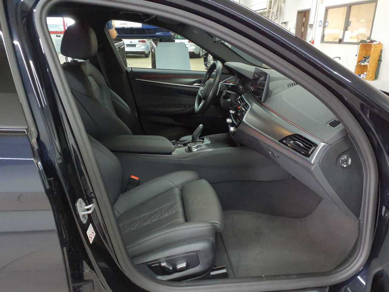 BMW 530i xDrive Touring Aut. 8