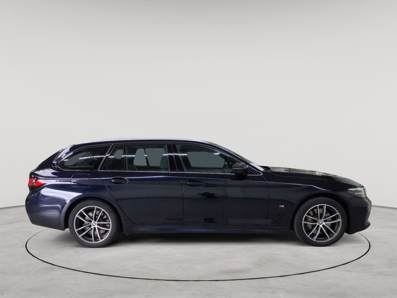 BMW 530i xDrive Touring Aut. 3