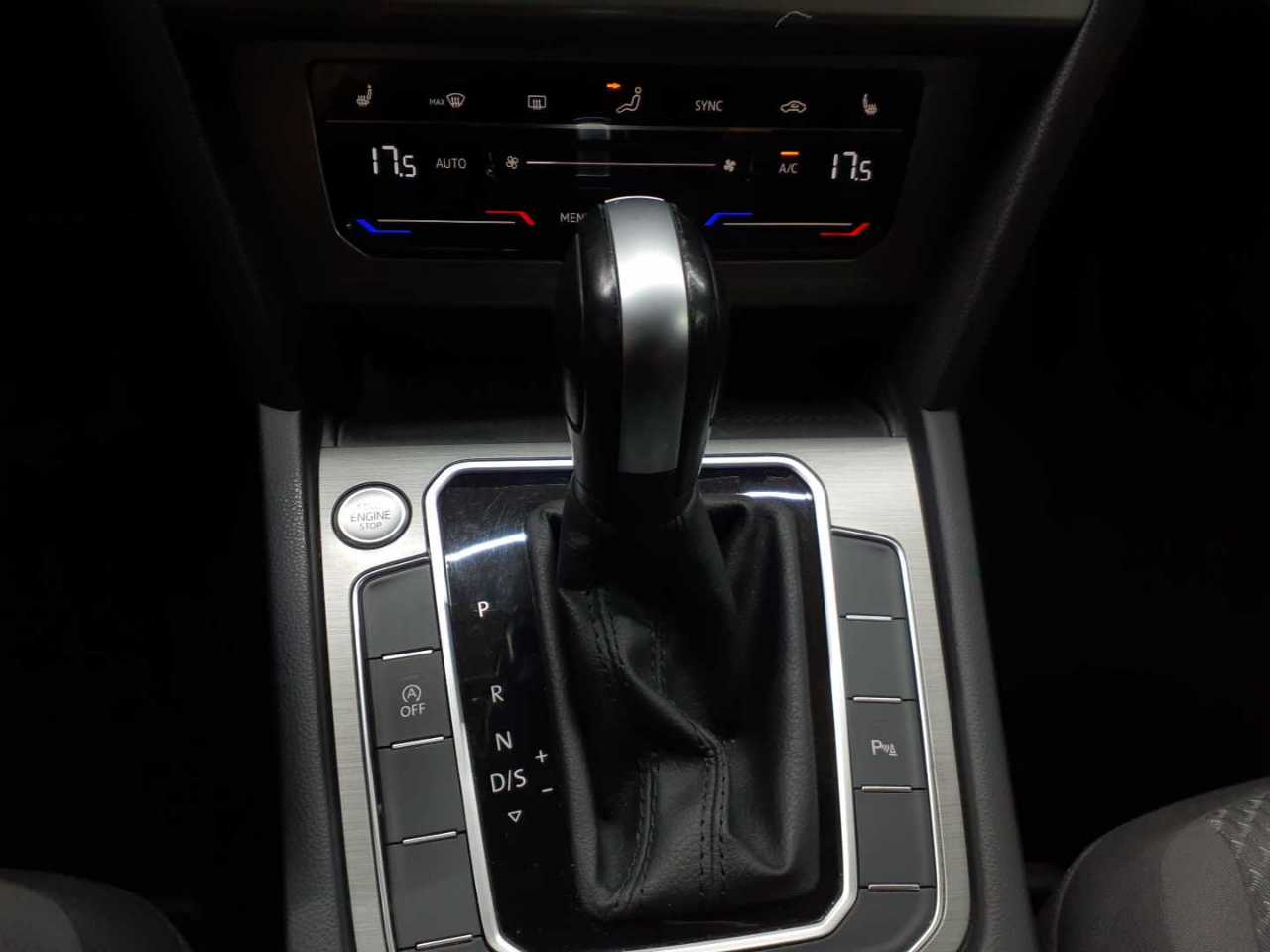 Volkswagen Passat Variant 2.0 TDI SCR DSG 10