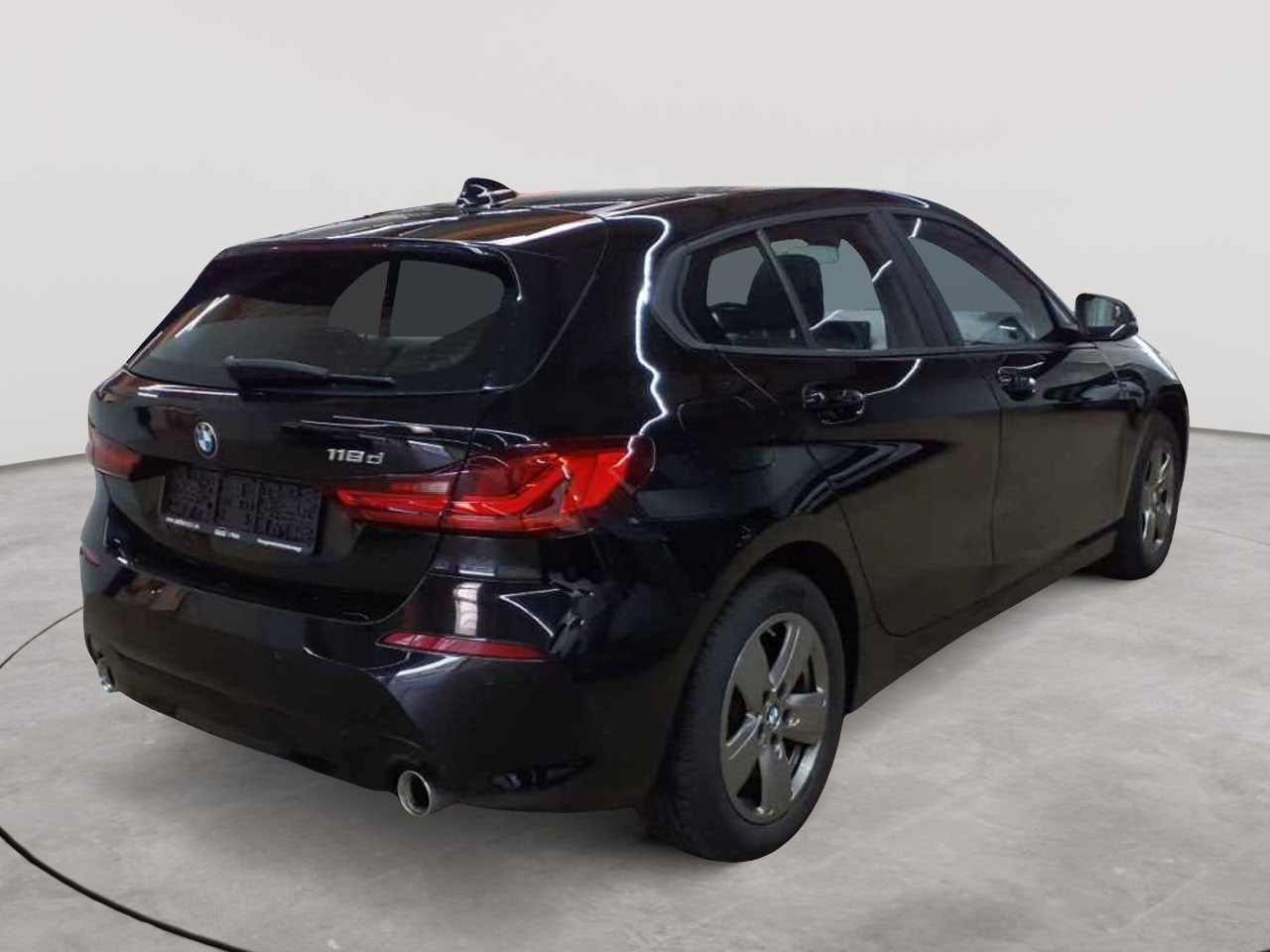 BMW 118d Aut. Advantage 4