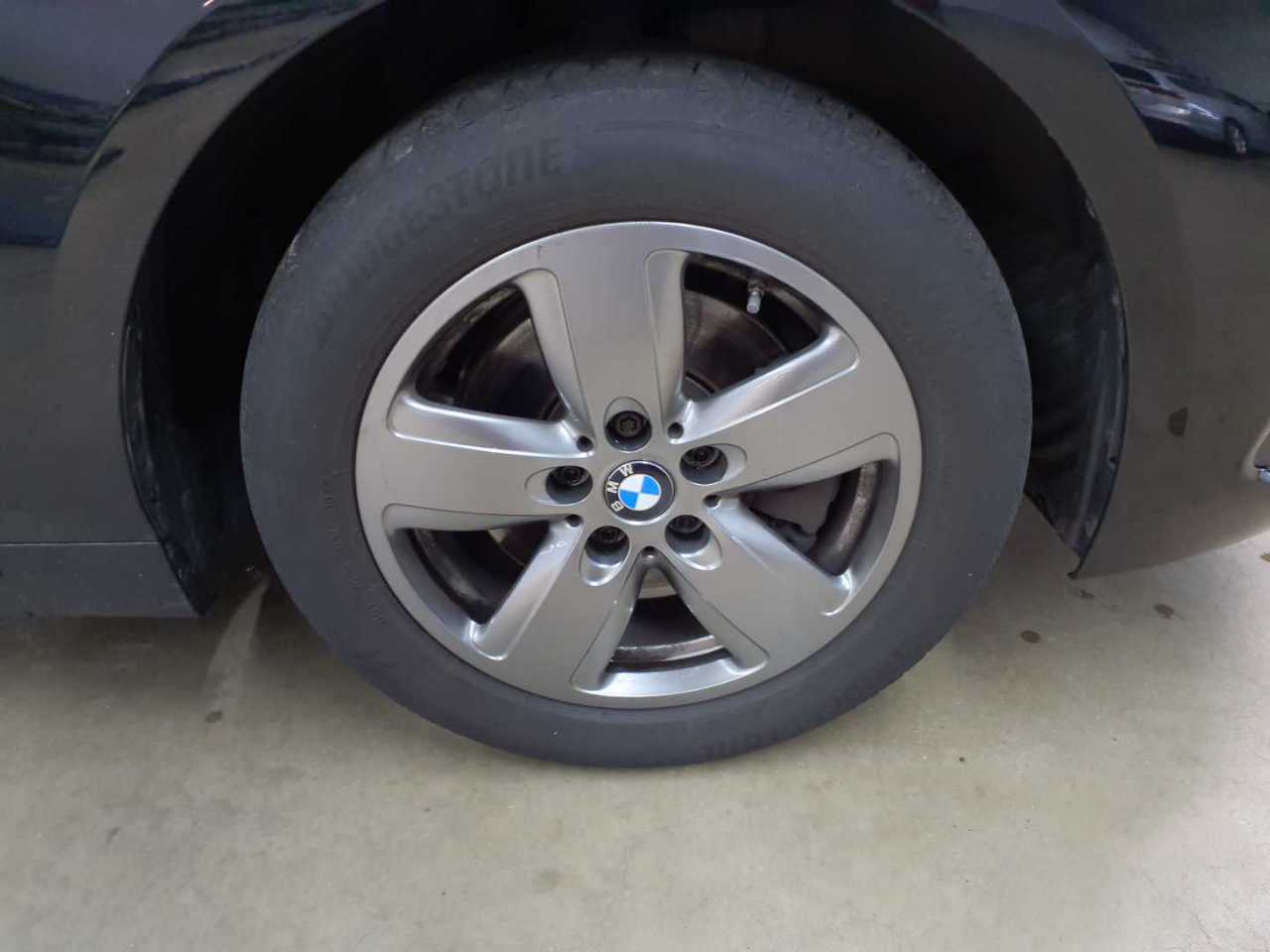 BMW 118d Aut. Advantage 16