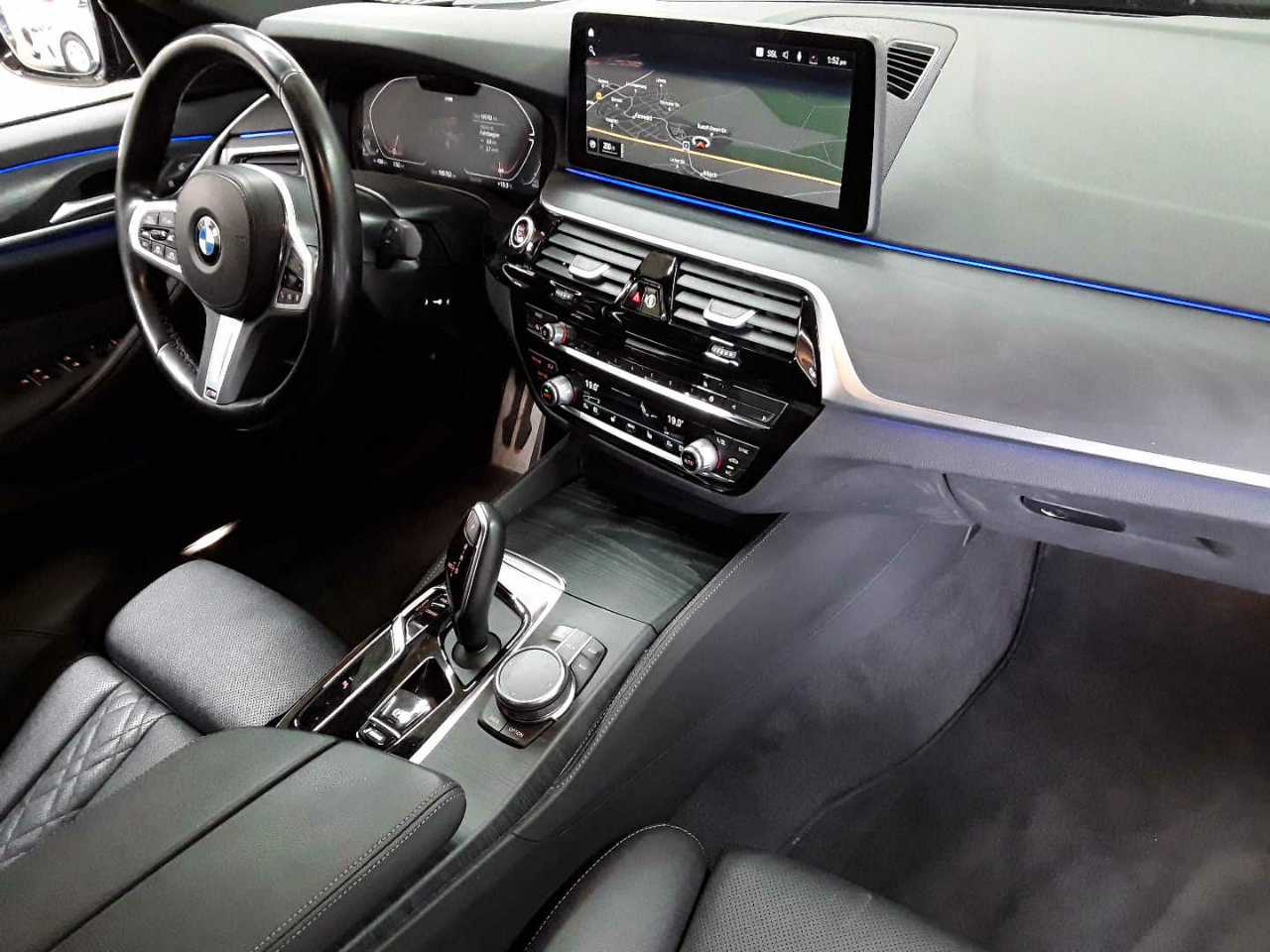 BMW 520d Aut. 9