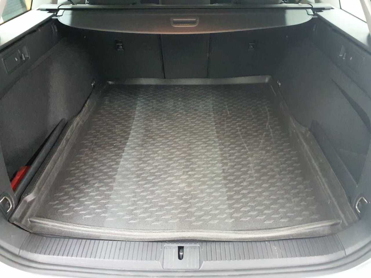 Volkswagen Passat Variant 2.0 TDI SCR DSG 15