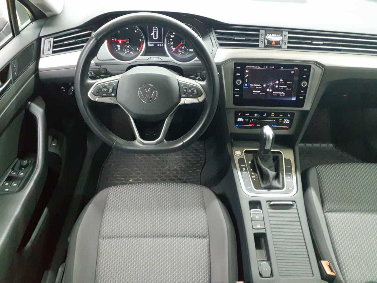 Volkswagen Passat Variant 2.0 TDI SCR DSG 9
