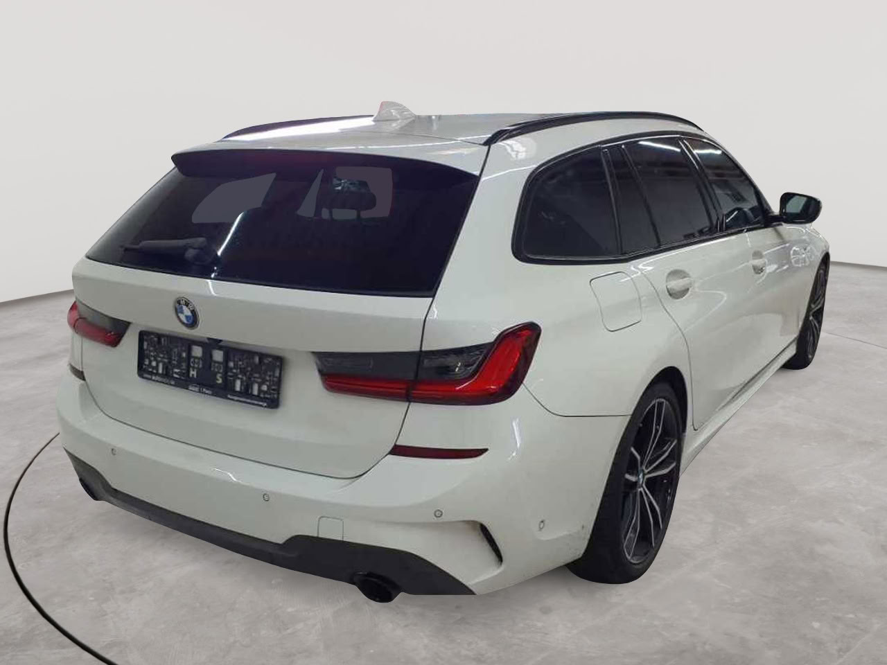 BMW 320i Touring Aut. M Sport 4