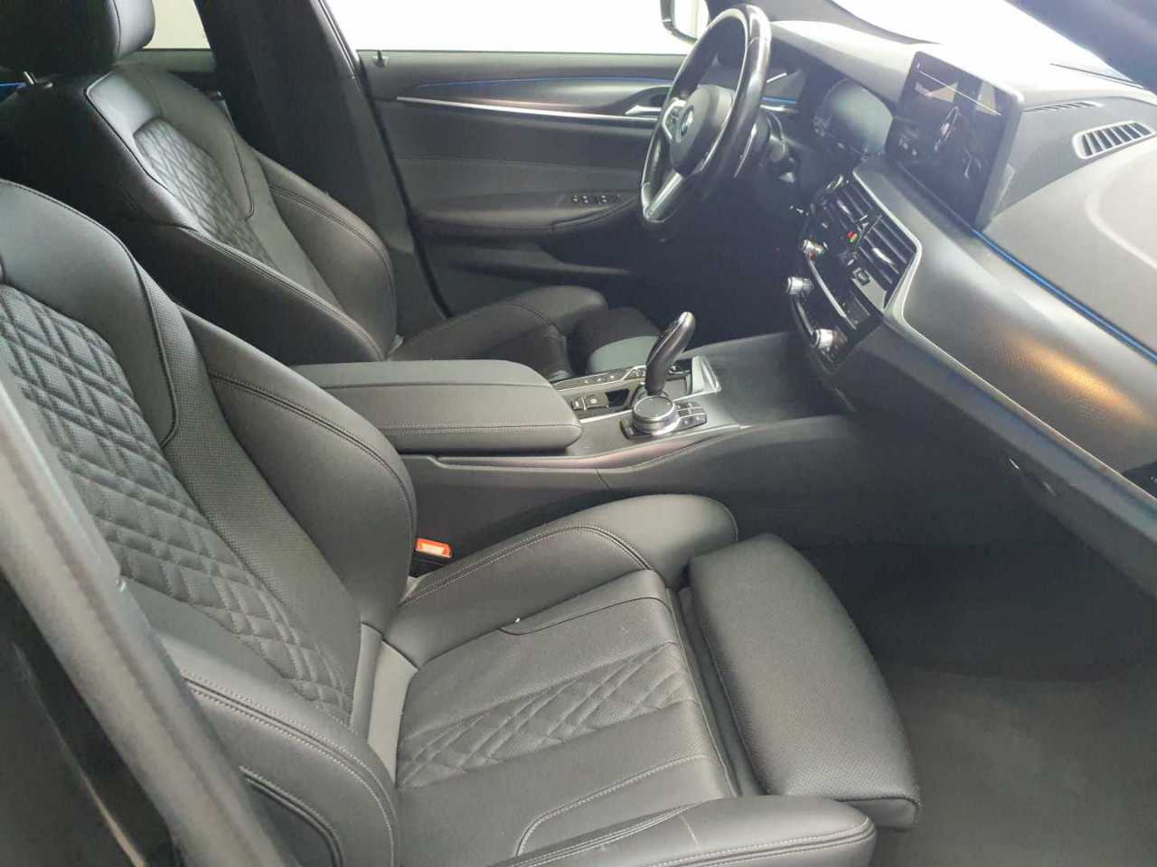 BMW 530e xDrive Touring Aut. 8