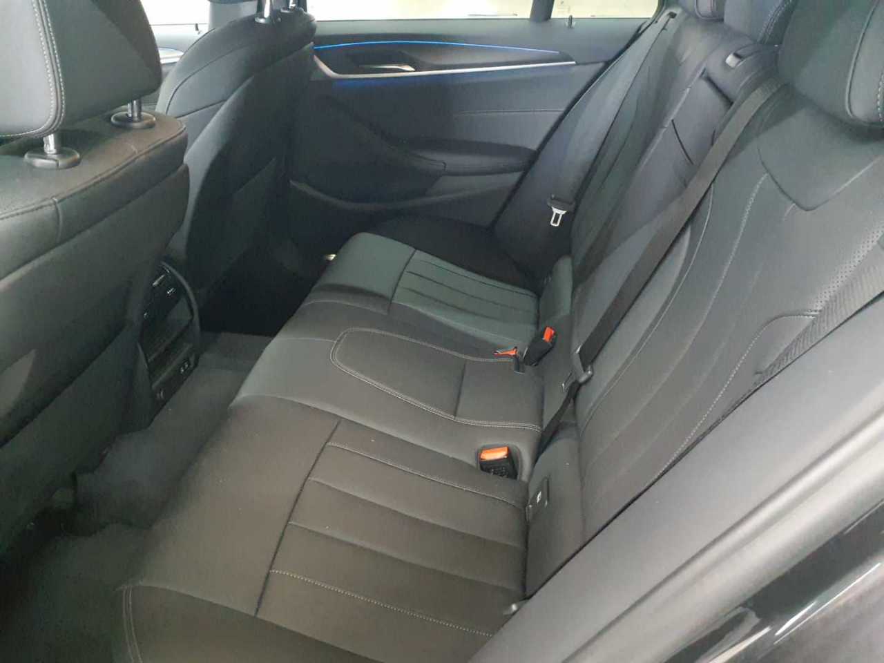 BMW 530e xDrive Touring Aut. 13