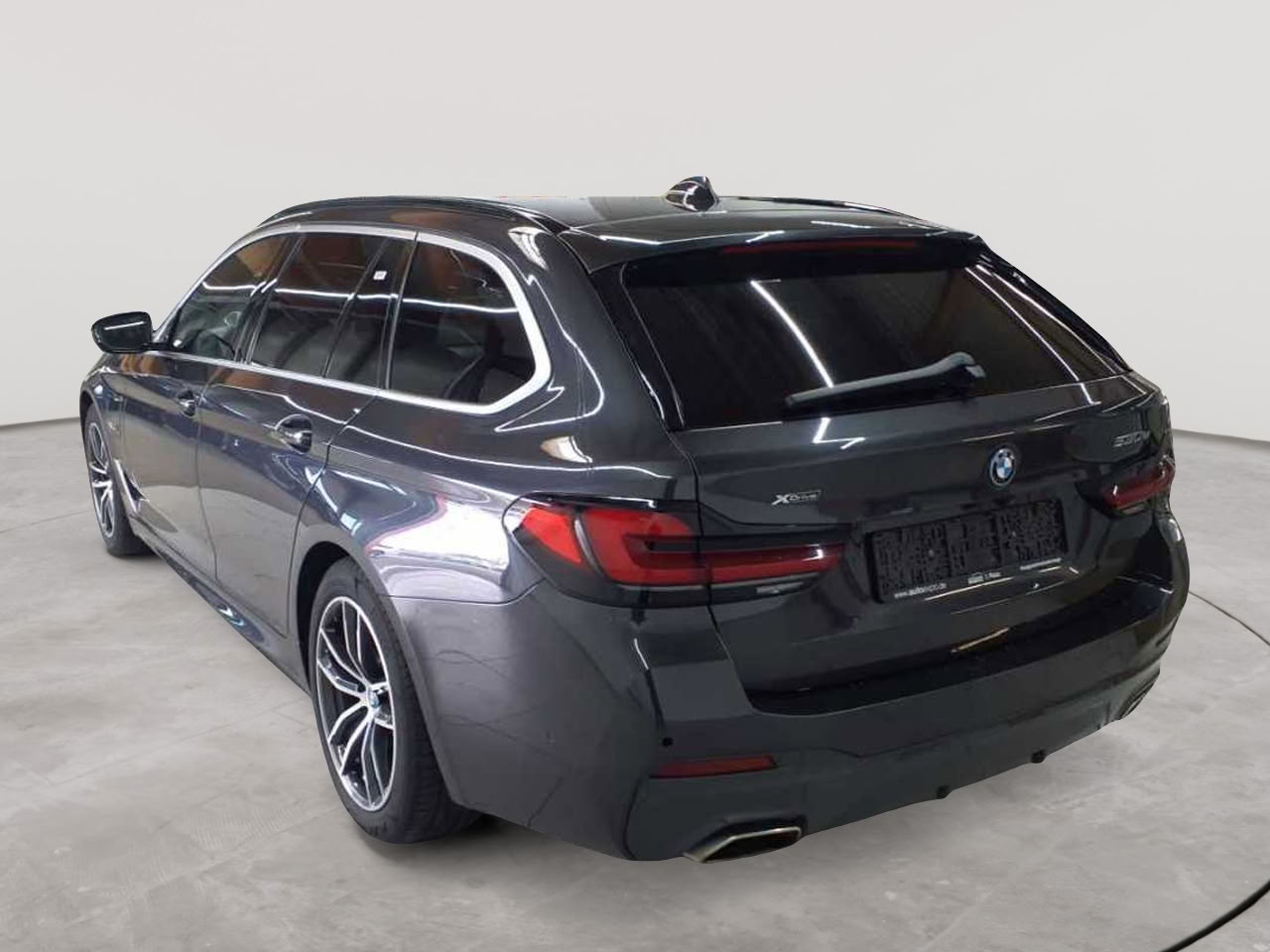 BMW 530e xDrive Touring Aut. 5