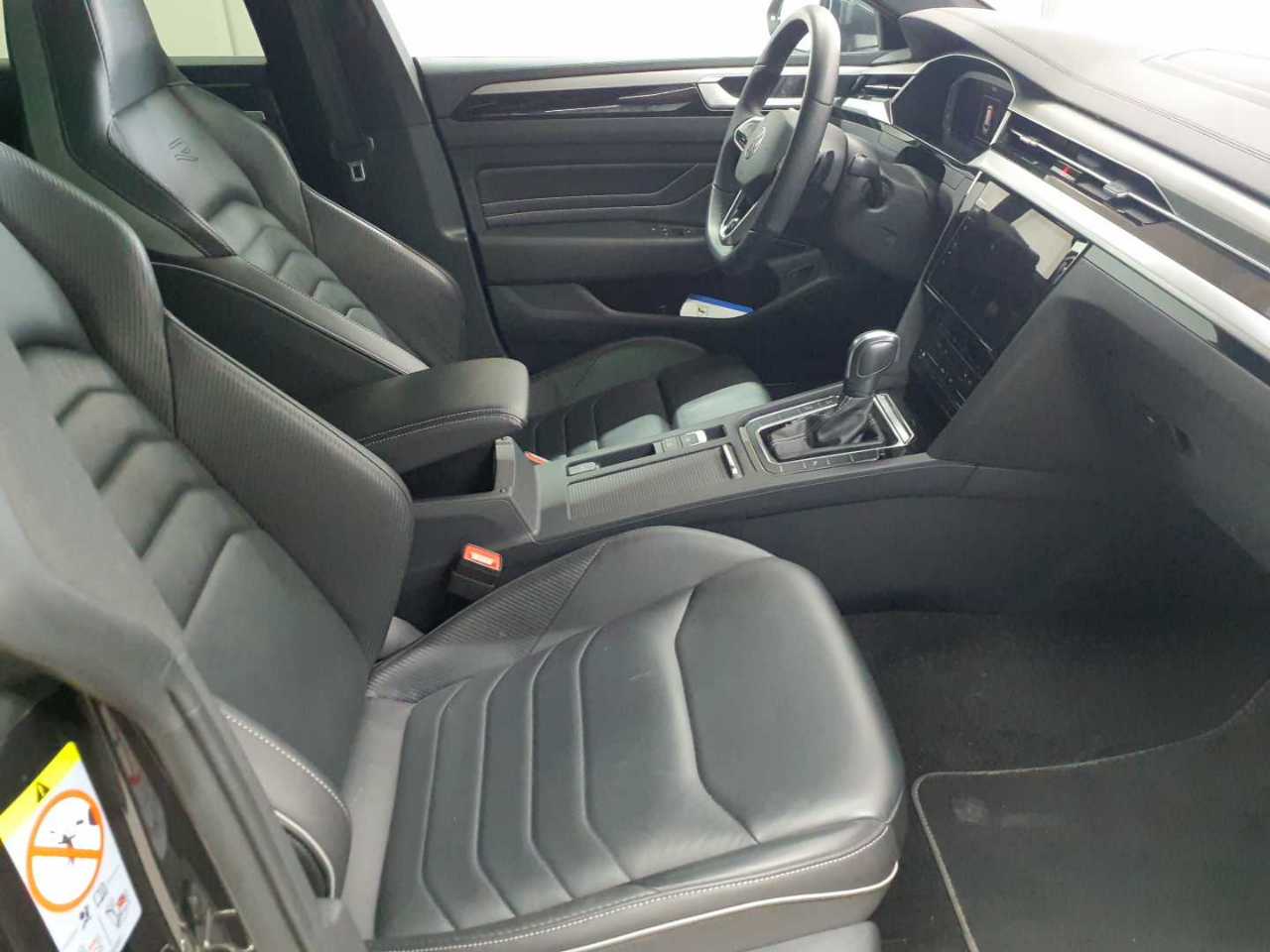 Volkswagen Arteon Shooting Brake 2.0 TDI SCR 4Motion DSG R-Line 8