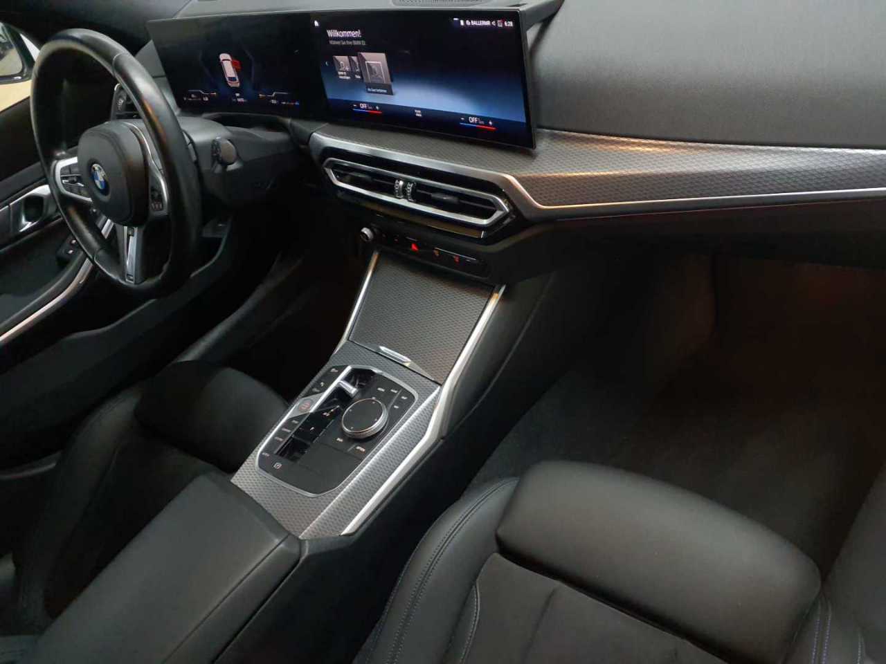 BMW 320i Touring Aut. 9