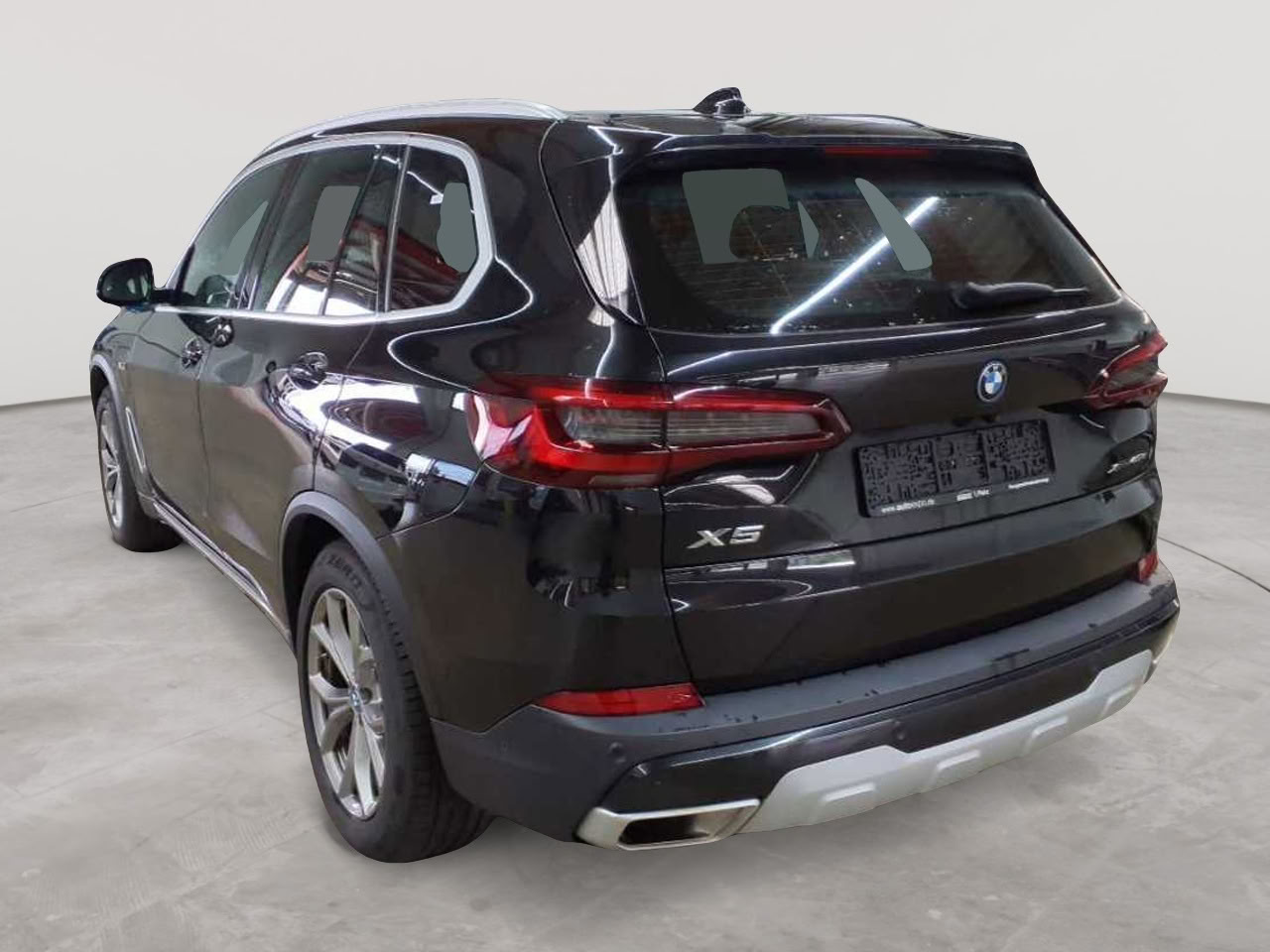 BMW X5 xDrive45e xLine 2