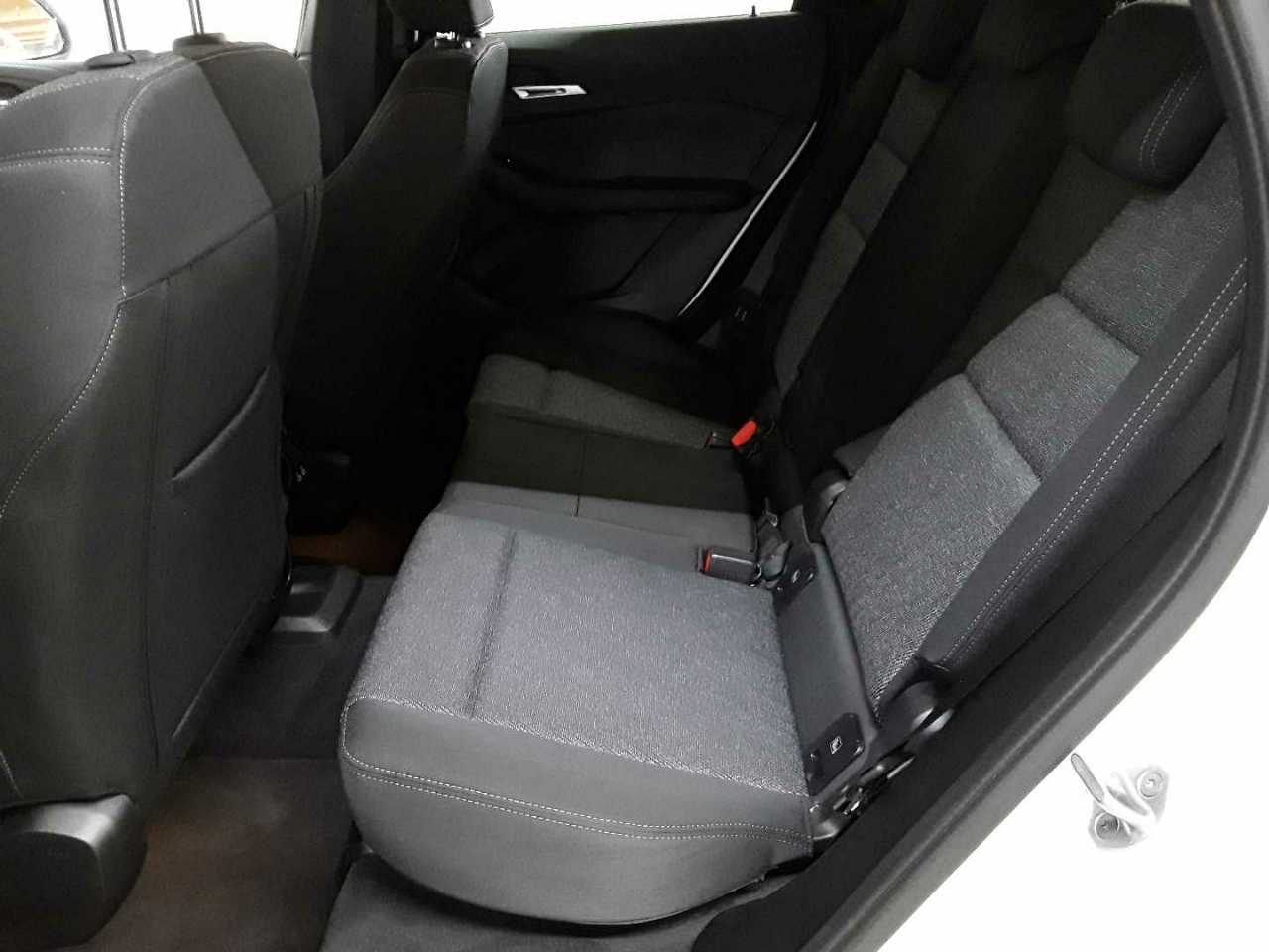 BMW 218d Active Tourer Aut. 13