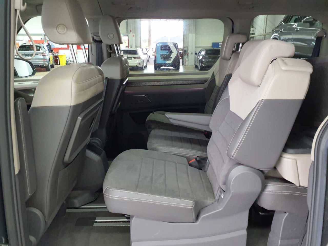 Volkswagen Multivan Kurz eHybrid Energetic 14