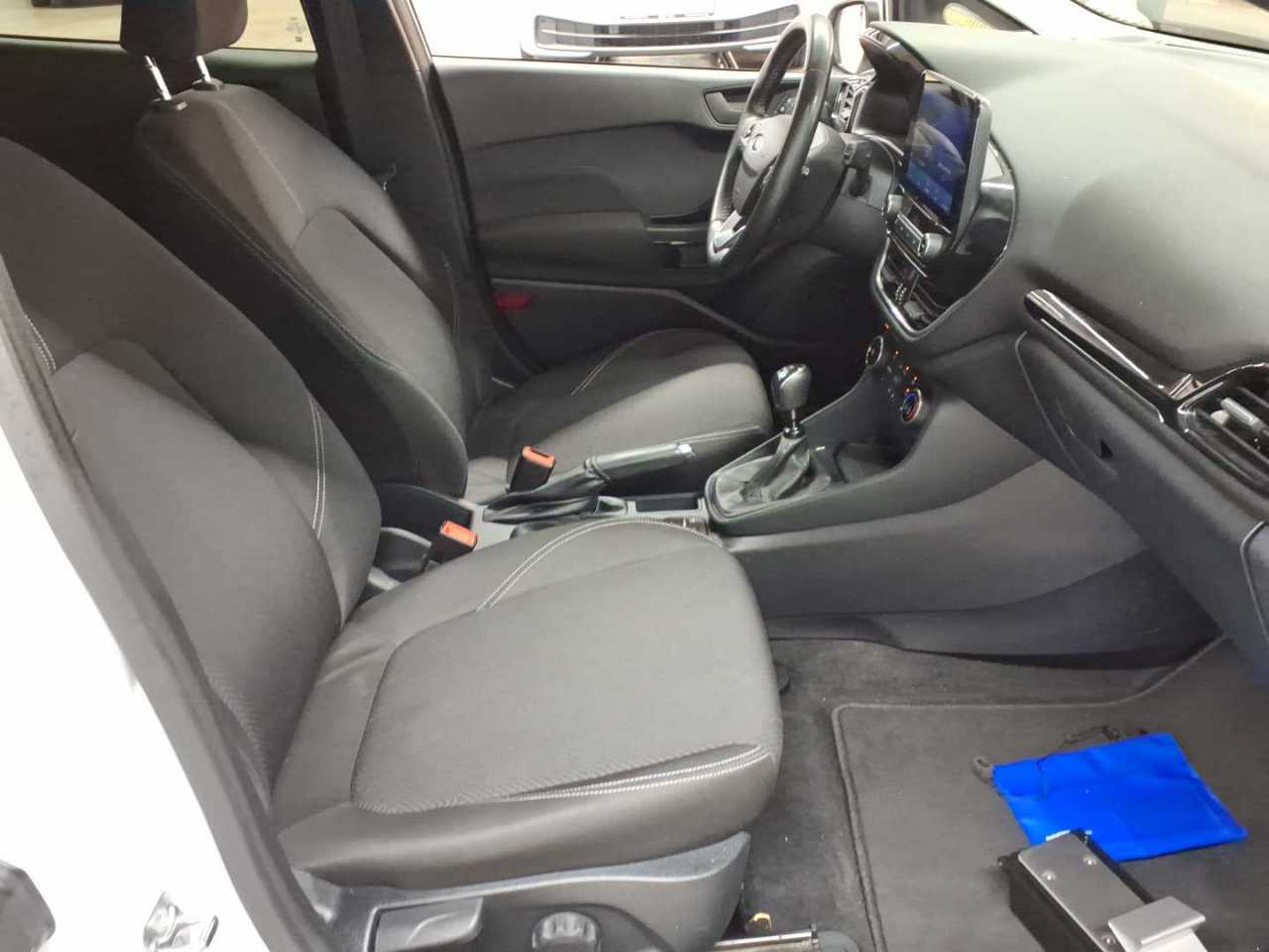 Ford Fiesta 1.0 EcoBoost S&S COOL&CONNECT 8