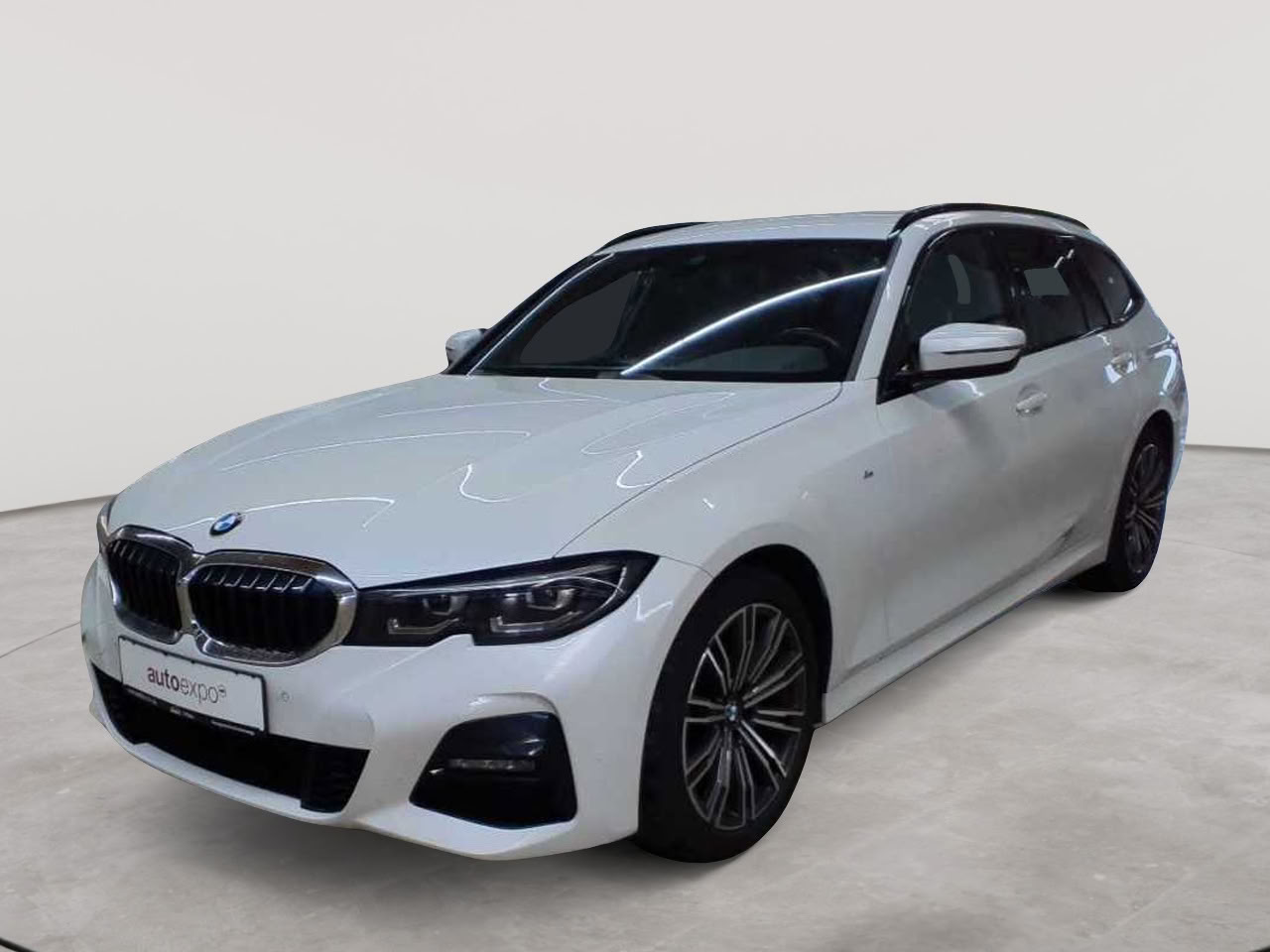 BMW 320d Touring xDrive Aut. M Sport 2