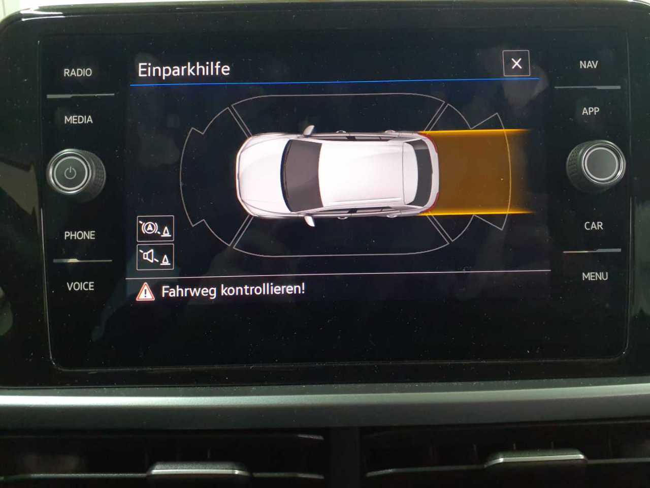 Volkswagen T-Roc 2.0 TDI SCR DSG Life 16