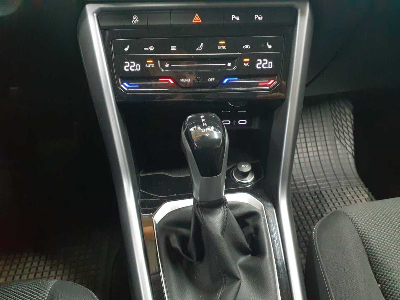 Volkswagen T-Roc 2.0 TDI SCR DSG Life 10