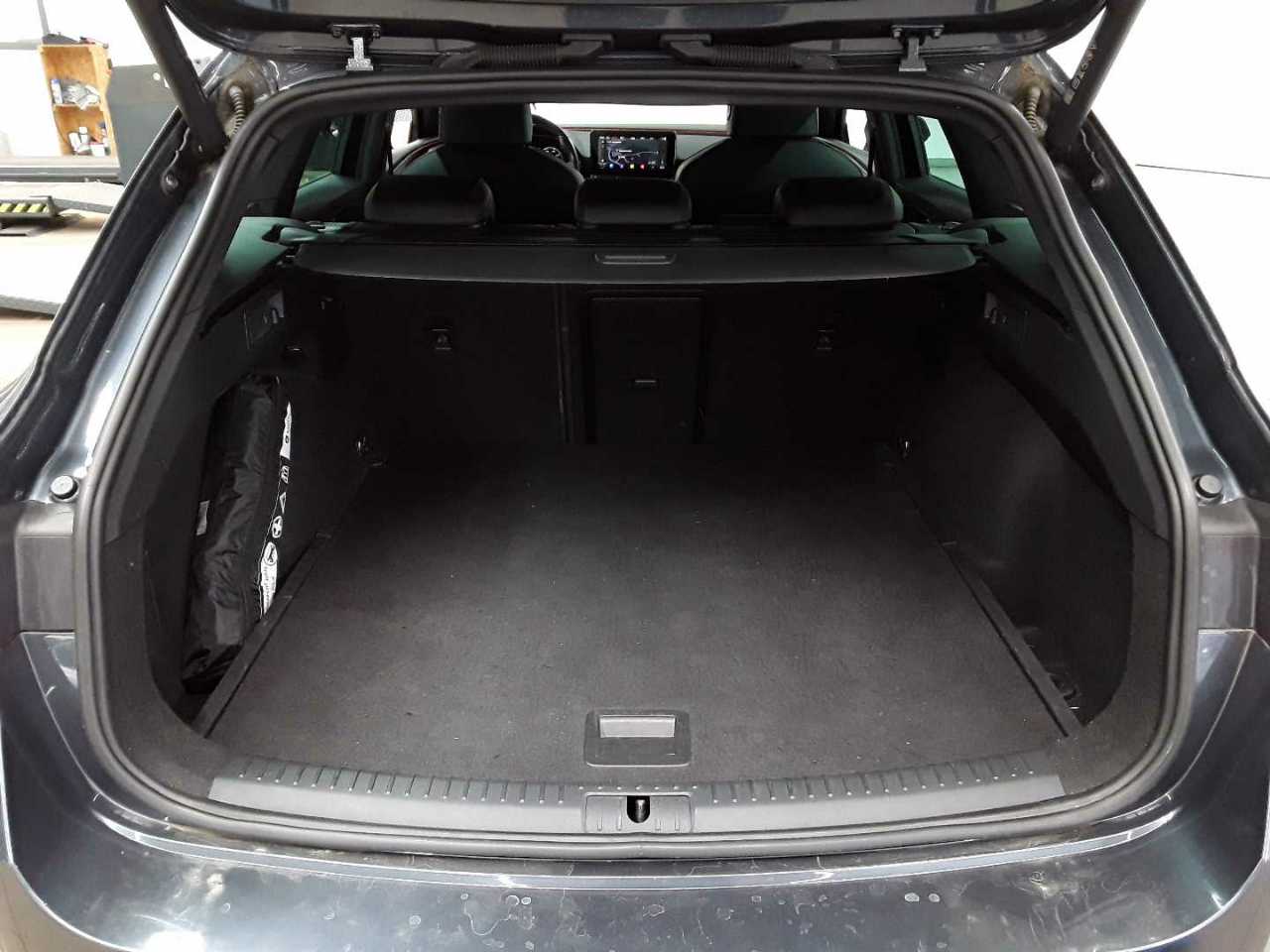 Seat Leon Sportstourer 2.0 TDI DSG FR Plus 15