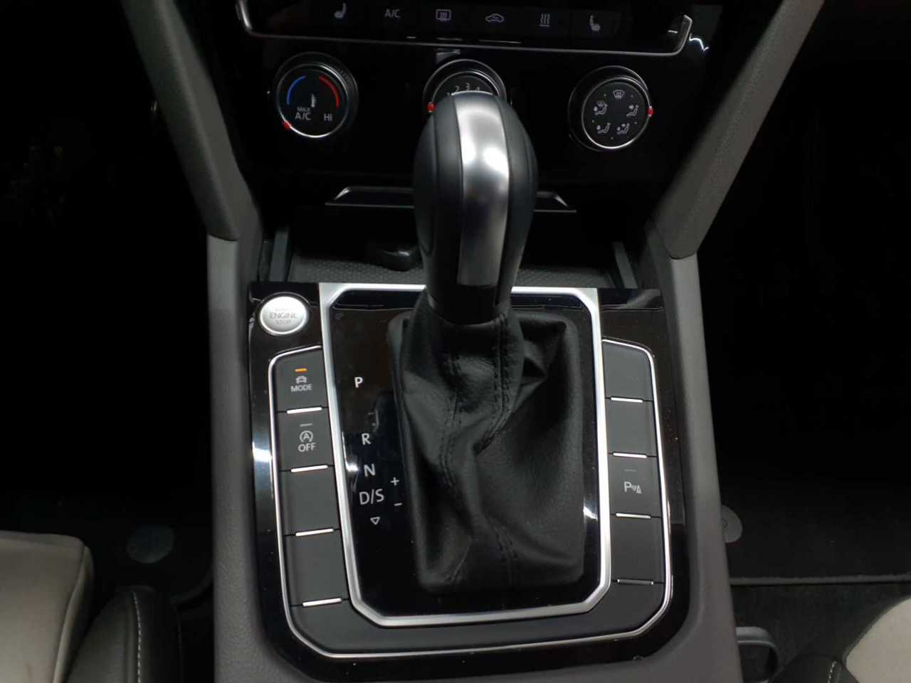 Volkswagen Arteon 2.0 TDI SCR DSG Elegance 10