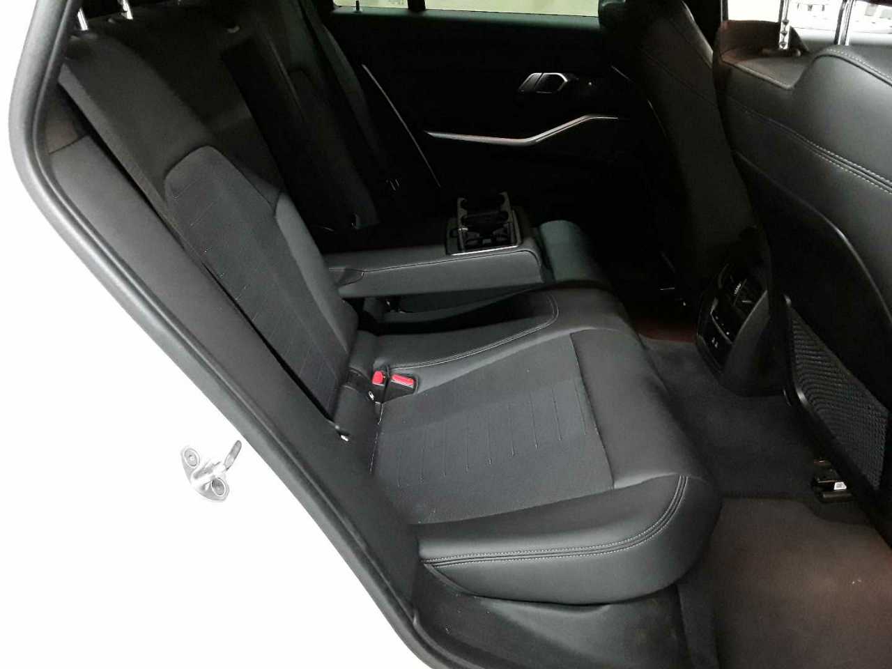 BMW 318d Touring Aut. 14