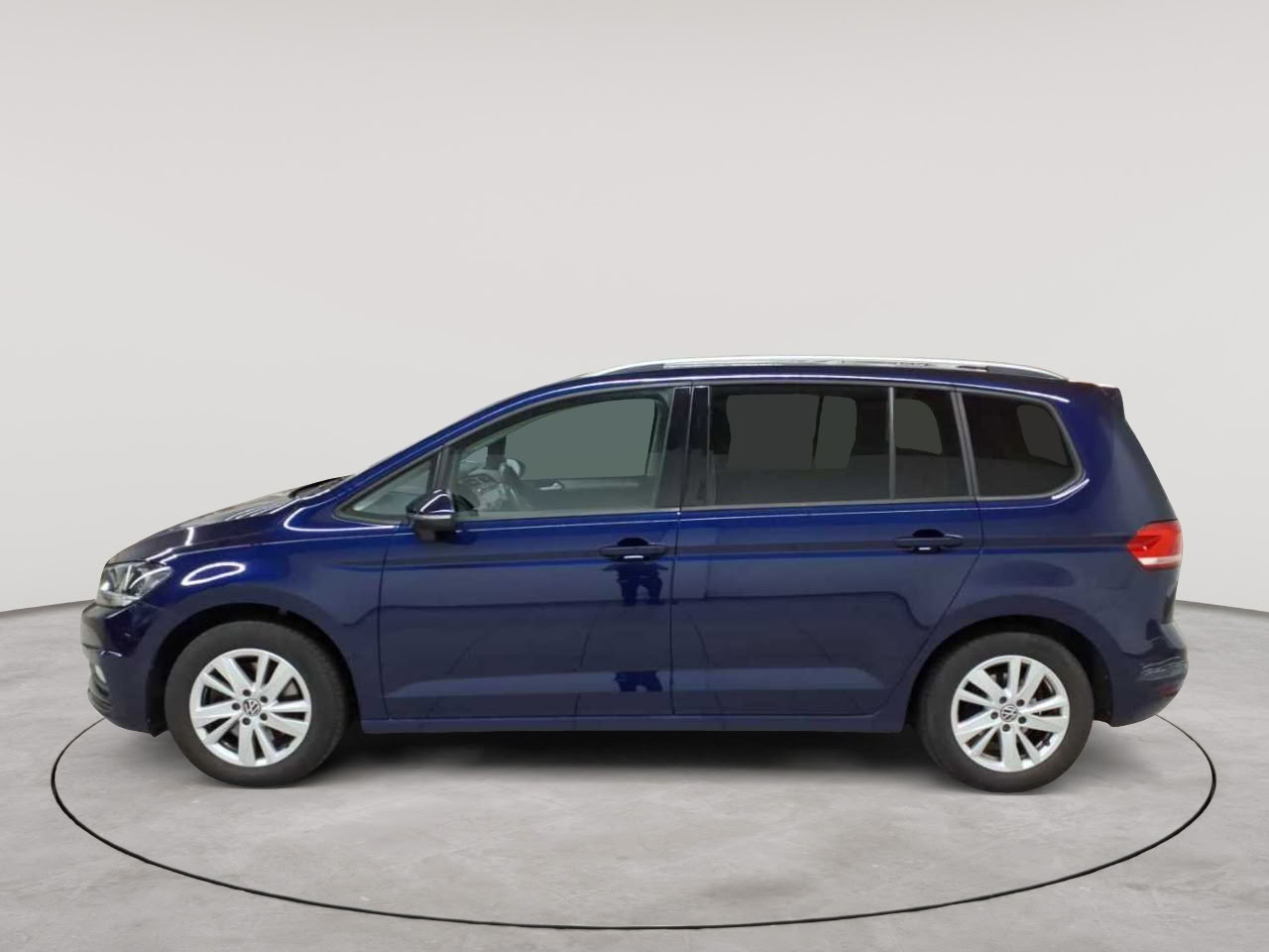 Volkswagen Touran 2.0 TDI SCR DSG Comfortline 6