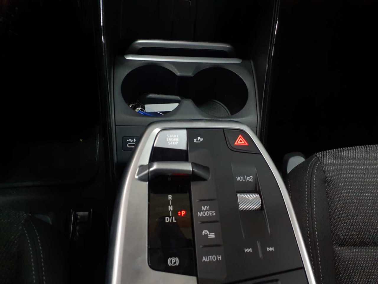 BMW 218d Active Tourer Aut. 10