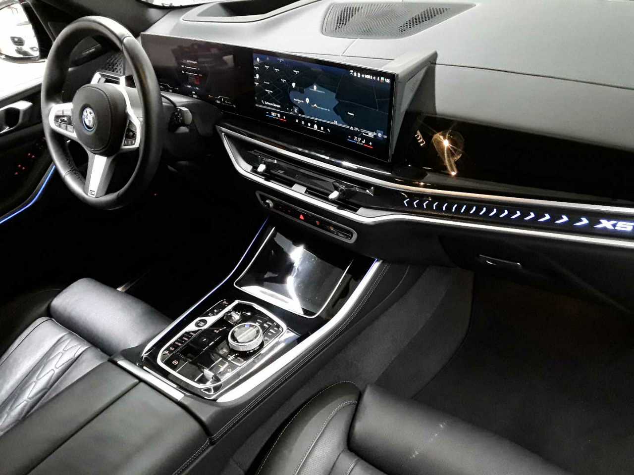 BMW X5 xDrive50e 9