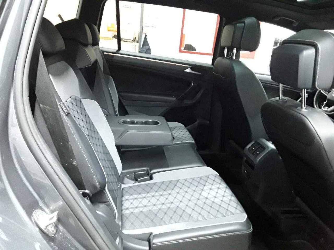Volkswagen Tiguan Allspace 2.0 TDI SCR 4Motion DSG R-Line 14