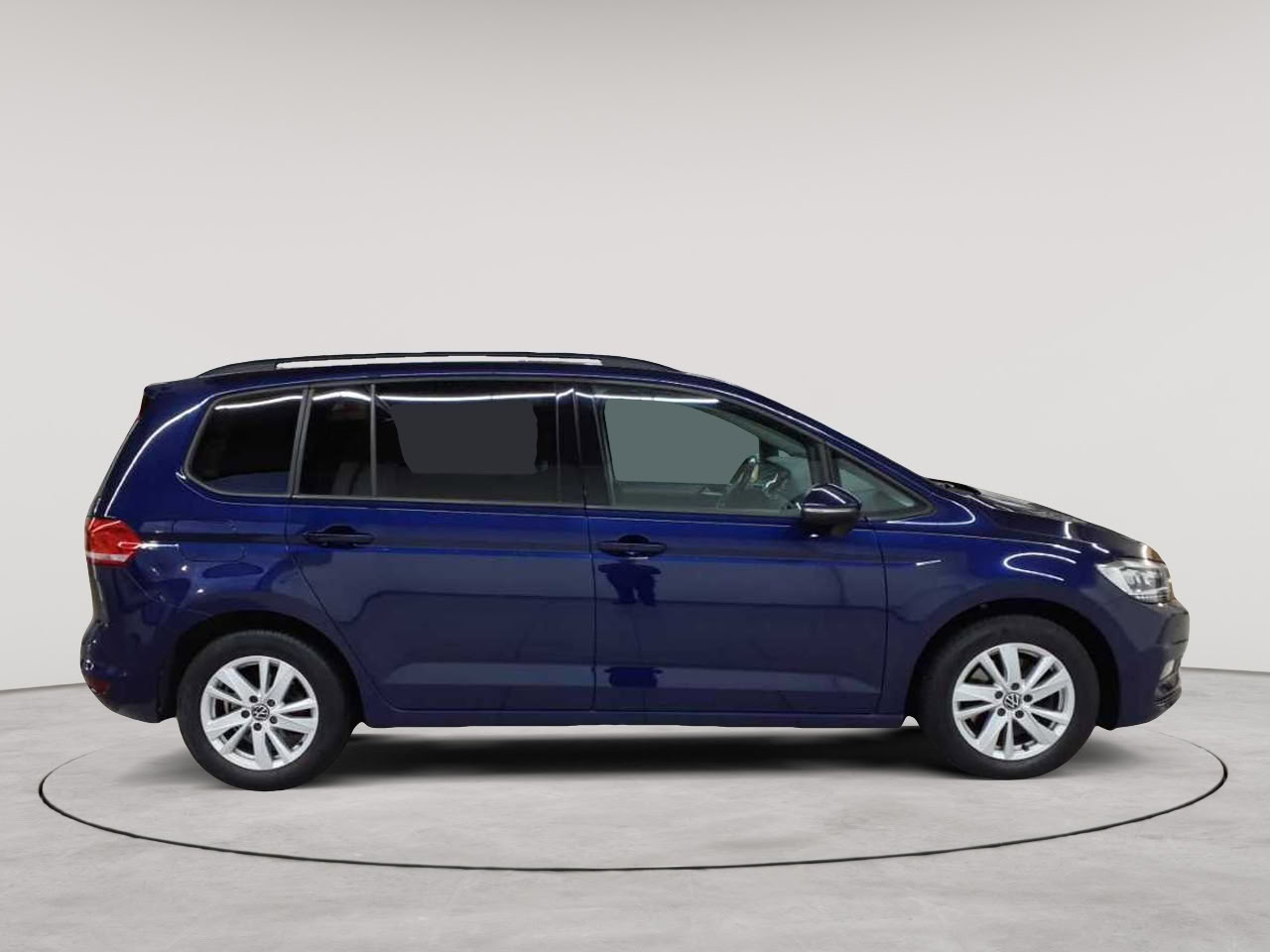 Volkswagen Touran 2.0 TDI SCR DSG Comfortline 3