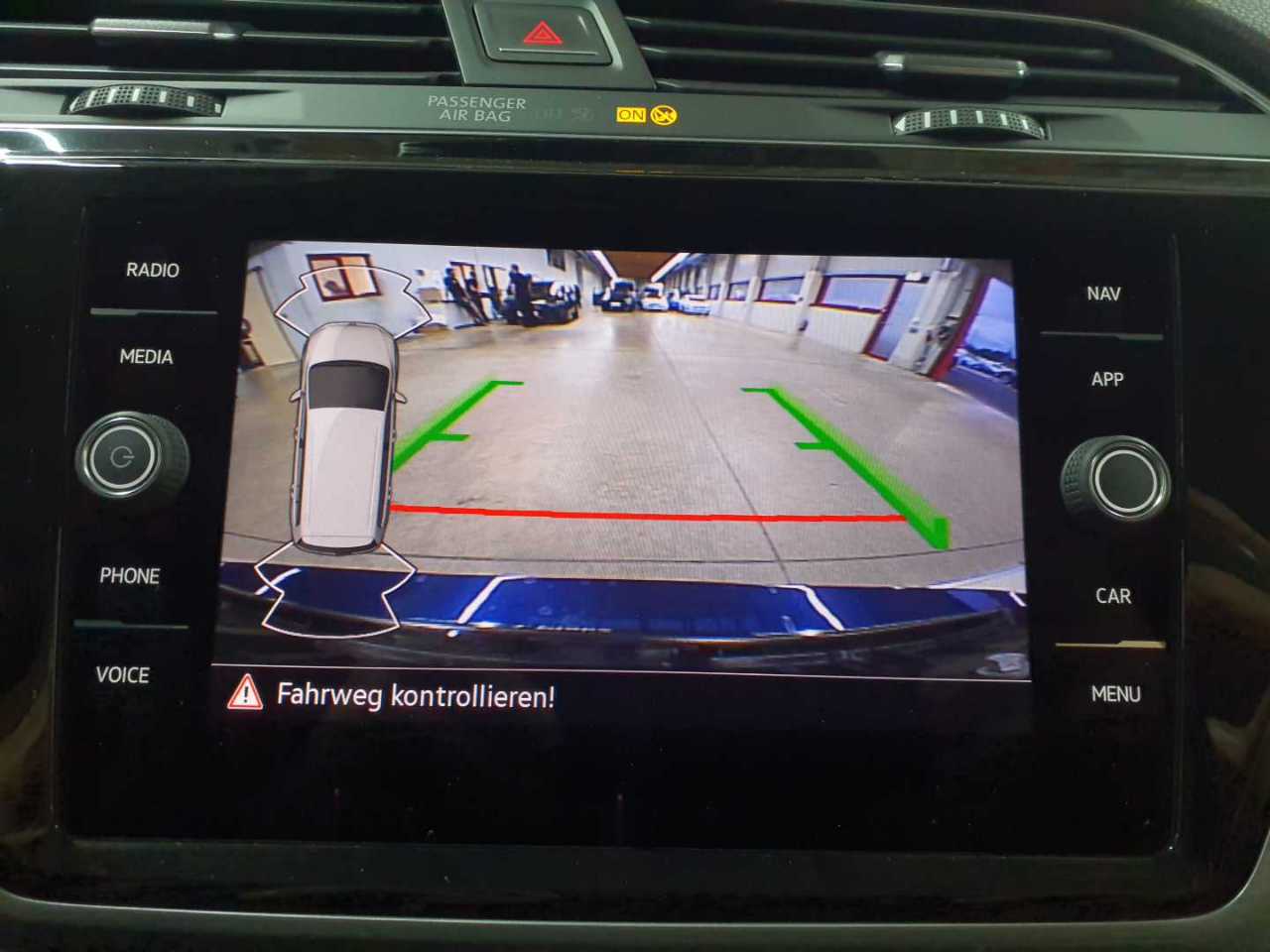 Volkswagen Touran 2.0 TDI SCR DSG Comfortline 16