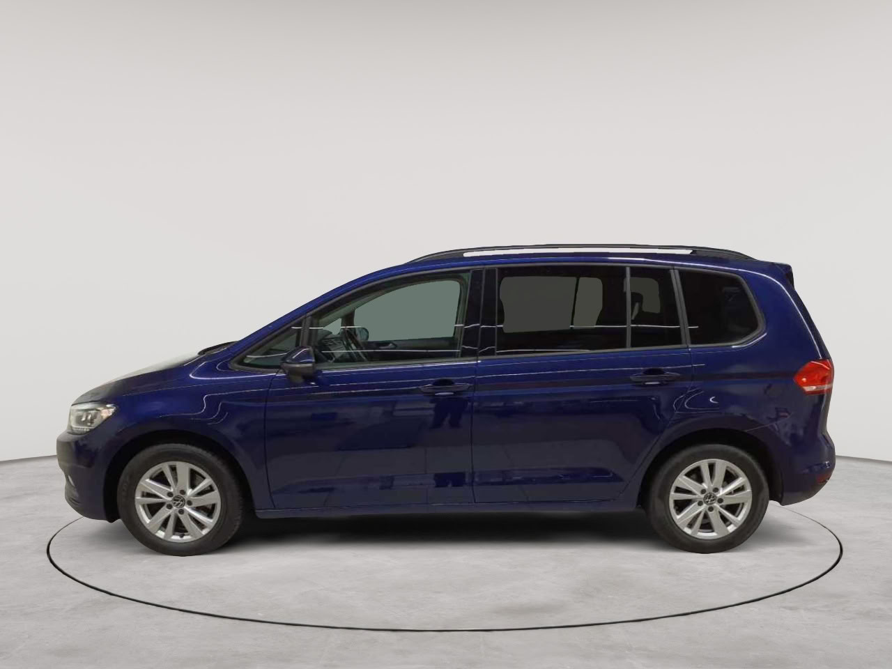 Volkswagen Touran 2.0 TDI SCR DSG Comfortline 6