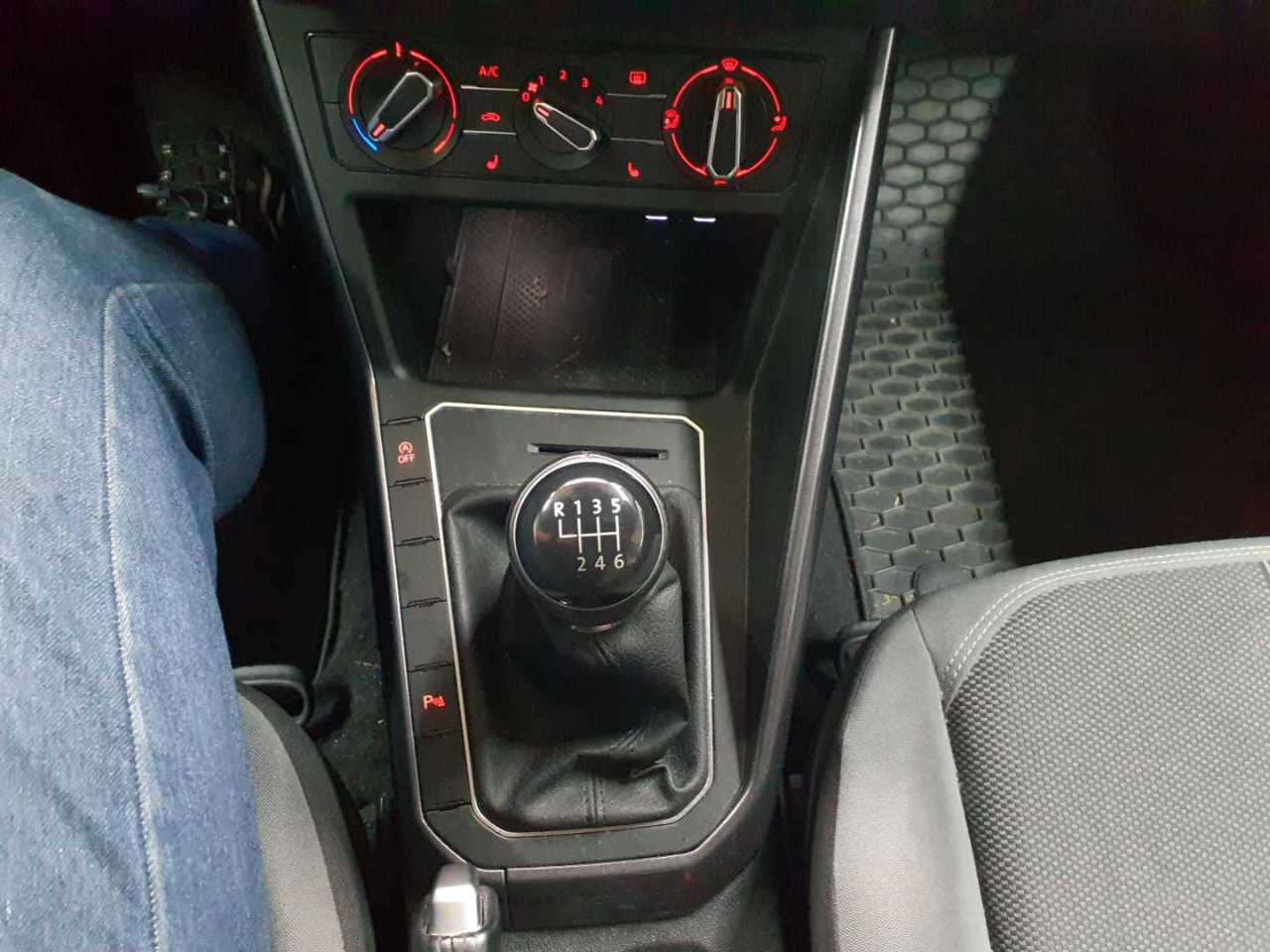 Volkswagen Polo 1.0 TGI Highline 10