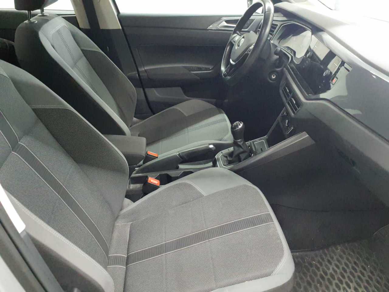 Volkswagen Polo 1.0 TGI Highline 8