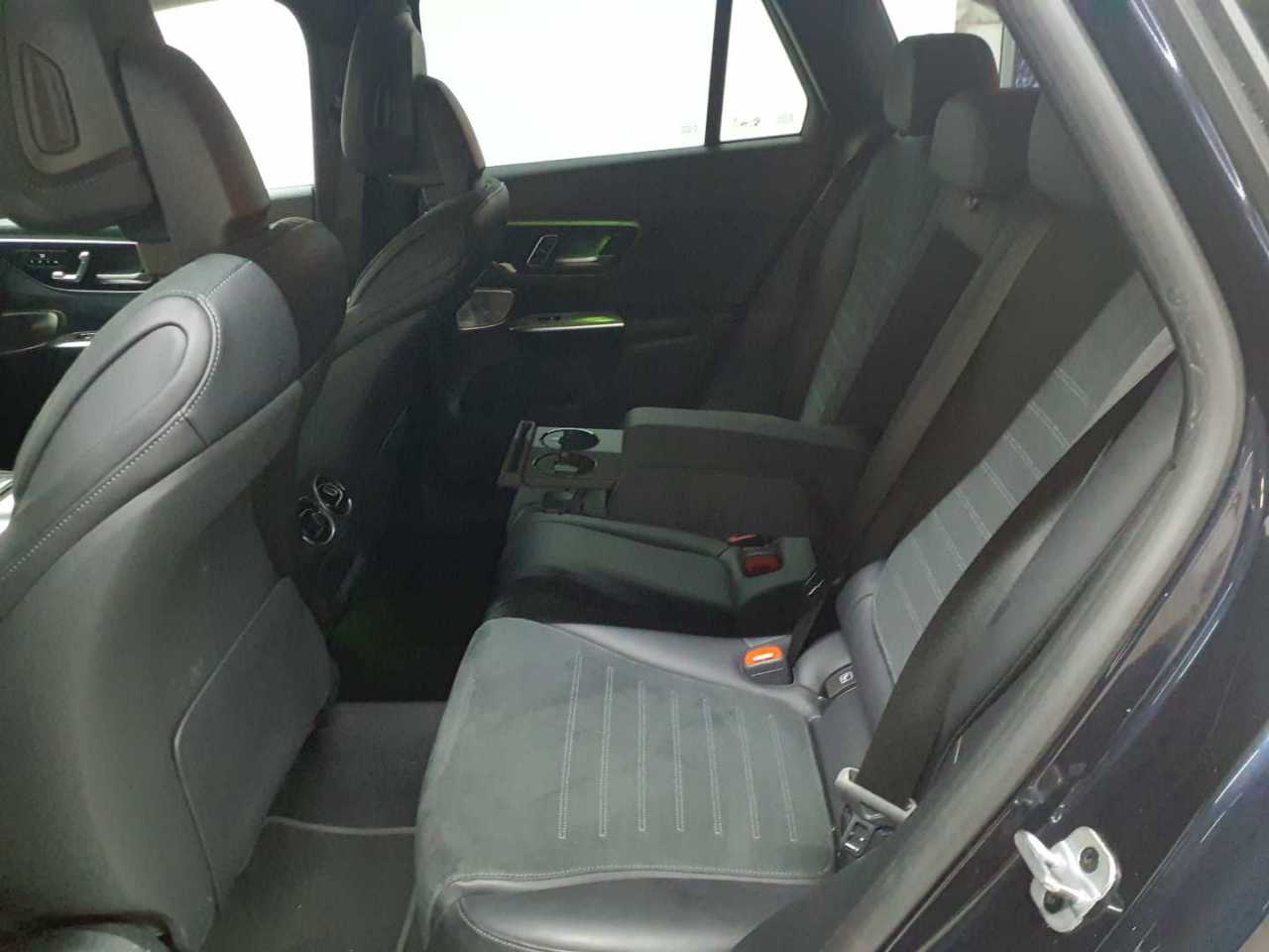 Mercedes-Benz GLC 220 d 4Matic 9G-TRONIC AMG Line Advanced 14