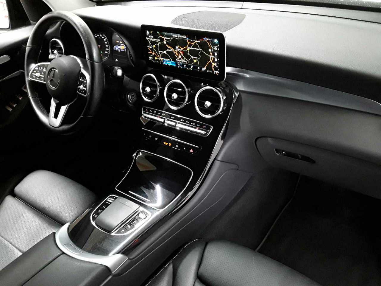Mercedes-Benz GLC 220 d 4Matic 9G-TRONIC 9