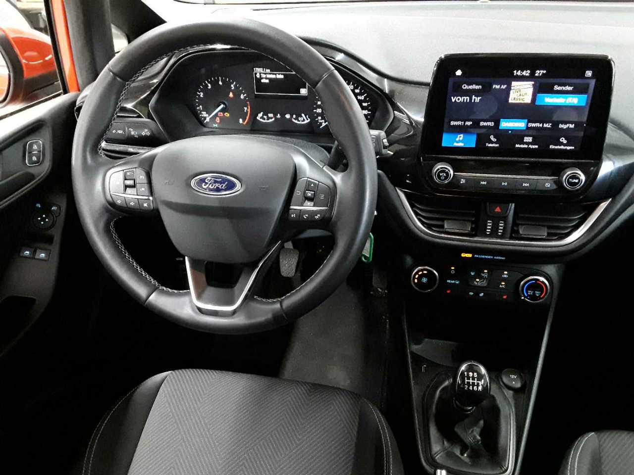 Ford Fiesta 1.0 EcoBoost S&S COOL&CONNECT 10
