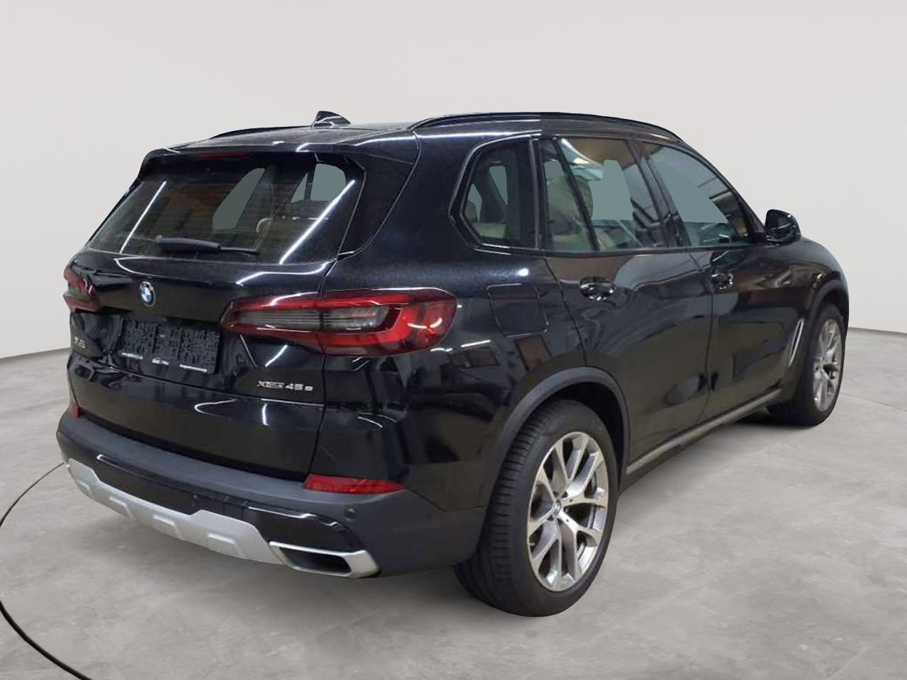 BMW X5 xDrive45e xLine 4