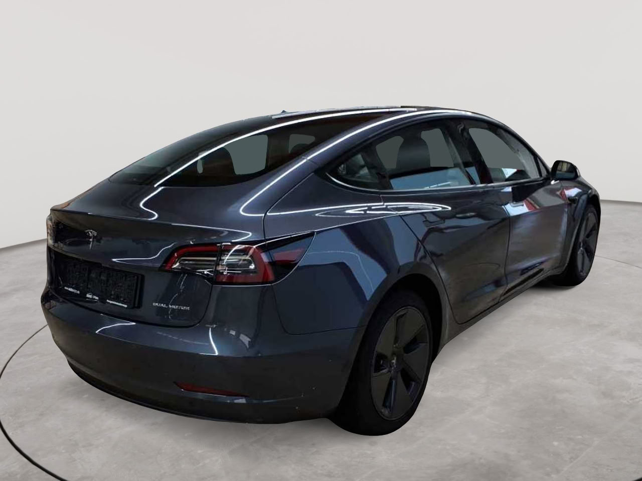 Tesla Model 3 Langstreckenbatt. Allradantrieb Dual Motor 4