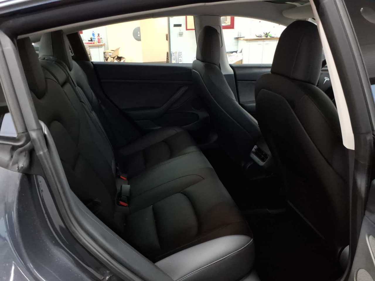 Tesla Model 3 Langstreckenbatt. Allradantrieb Dual Motor 14