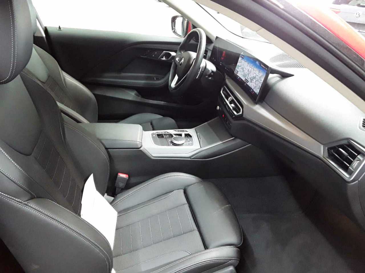 BMW 220i Coupe Aut. 8