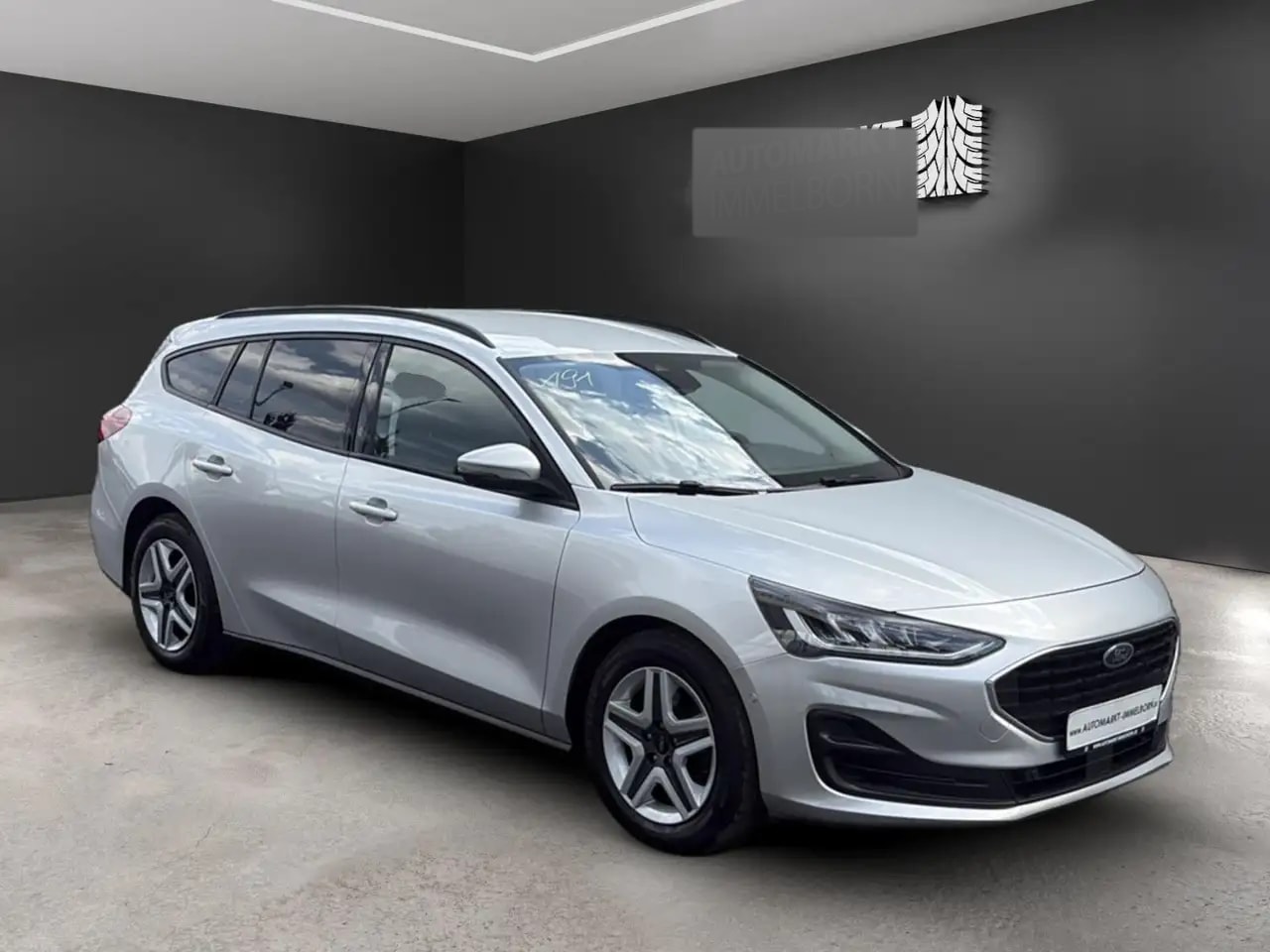Ford Focus AHK*Kamera*EsyParking*LED*Navi*LM*DAB
