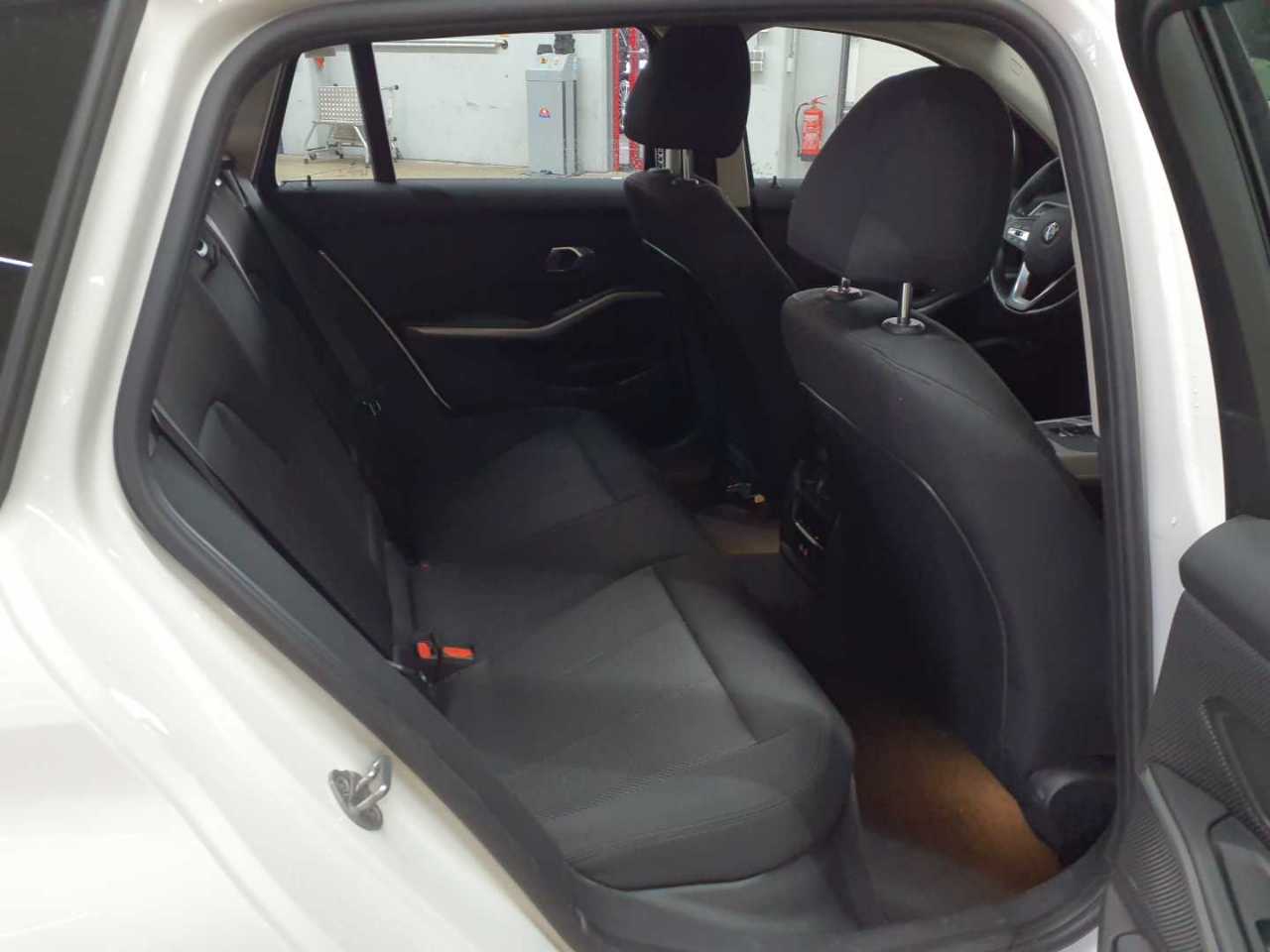 BMW 320d Touring xDrive Aut. 14