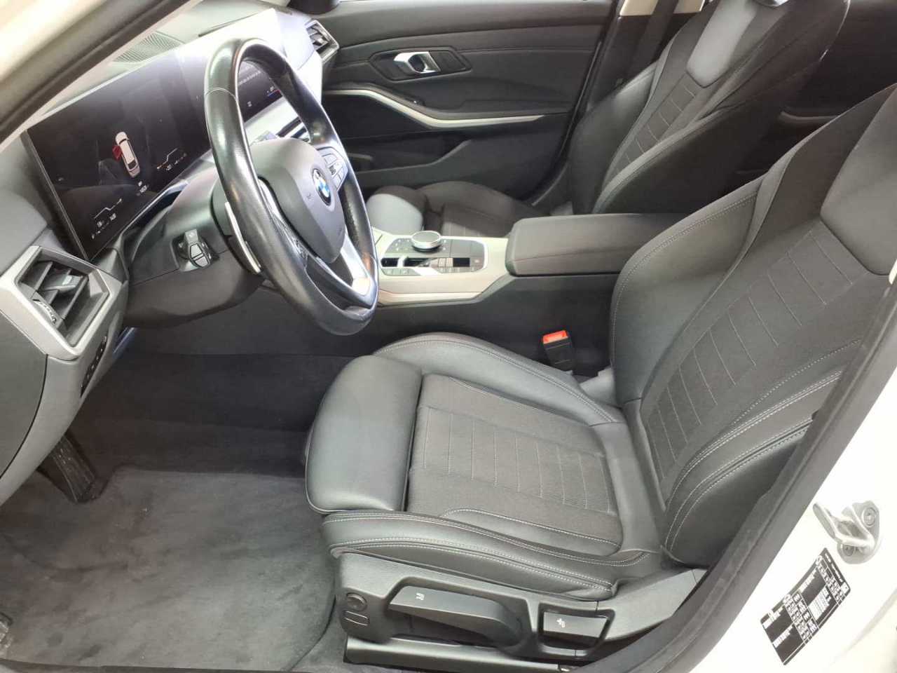 BMW 318d Touring Aut. 7