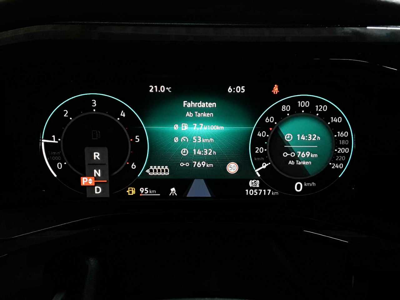 Volkswagen Multivan 2,0 TDI SCR LÜ Style 11