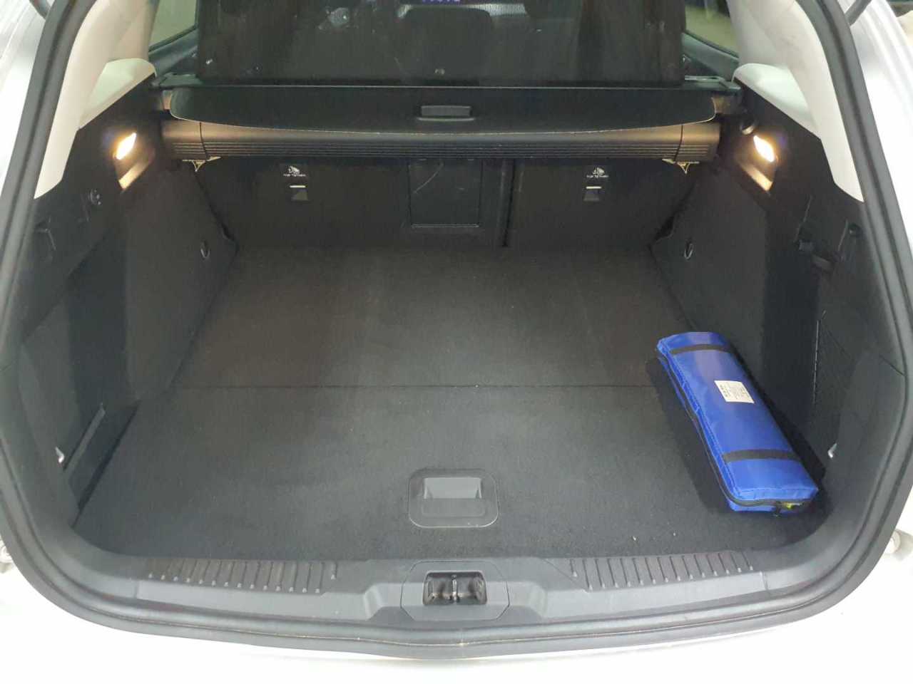 Ford Focus Turnier 1.5 EcoBlue Start-Stopp-System COOL&CONNECT 15