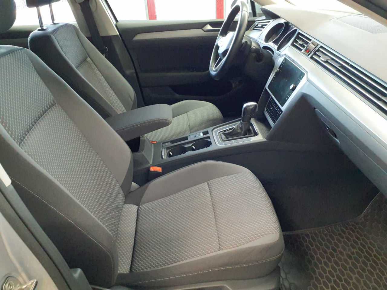 Volkswagen Passat Variant 2.0 TDI SCR DSG 8
