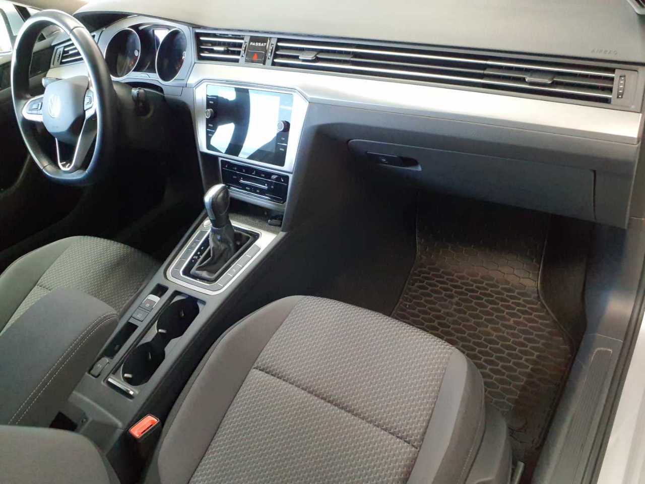 Volkswagen Passat Variant 2.0 TDI SCR DSG 9