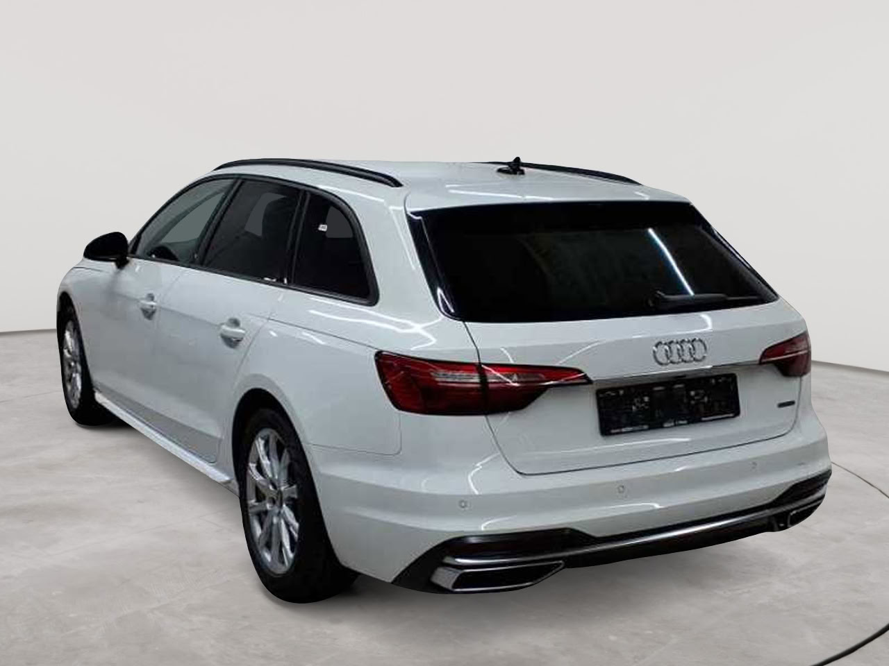 Audi A4 Avant 40 TDI quattro S tronic advanced 5