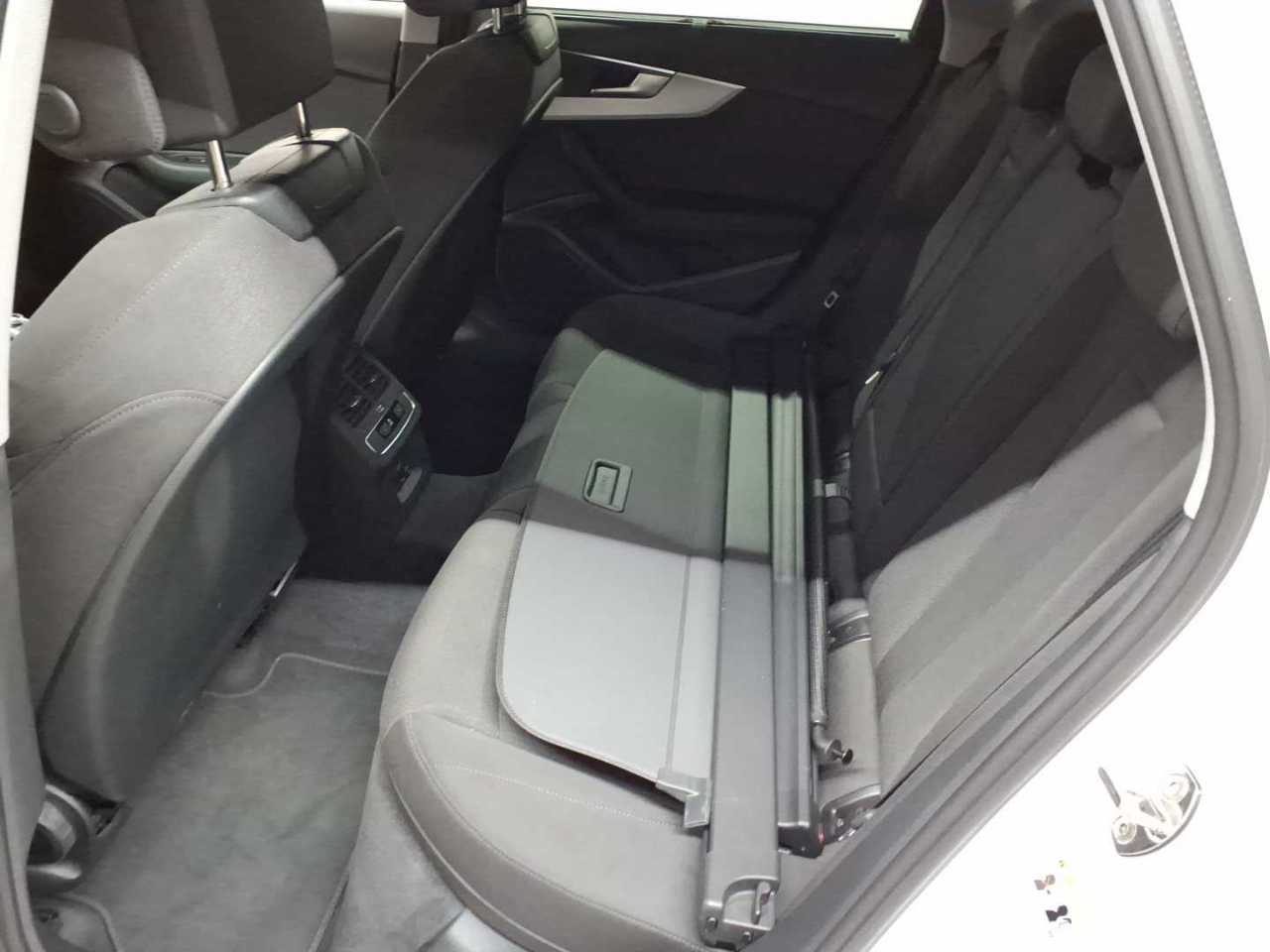 Audi A4 Avant 40 TDI quattro S tronic advanced 13
